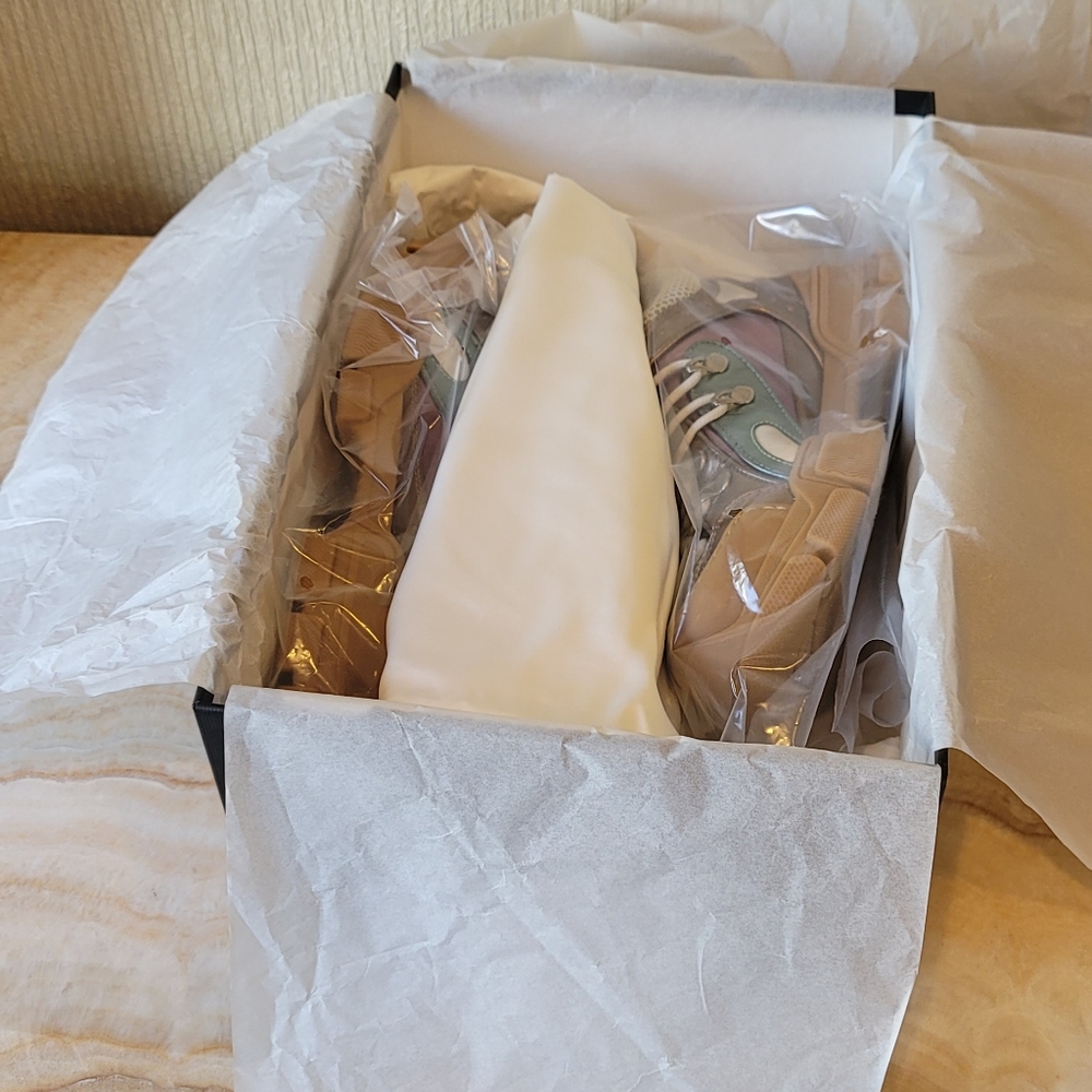 Gucci Multicolor Sneakers for Women - Picture 4 of 14